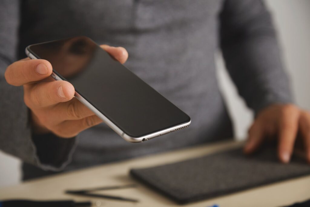 iPhone Screen Repair